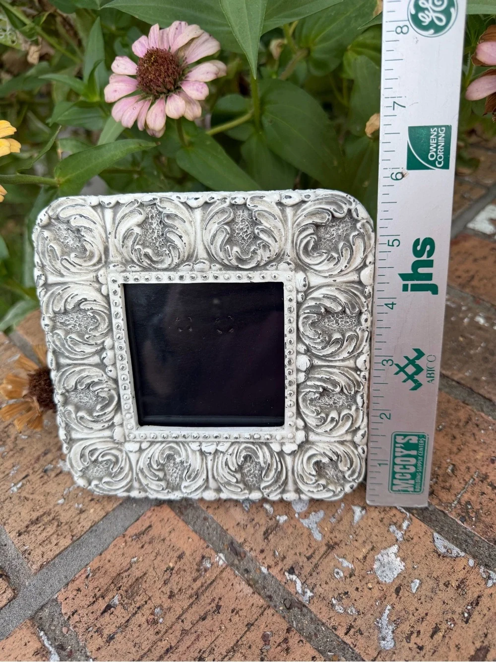 Vintage, Baroque Style Ornate Resin White Decorative 3X3” Picture Frame Heavy